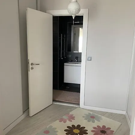 Glass House Apartment
